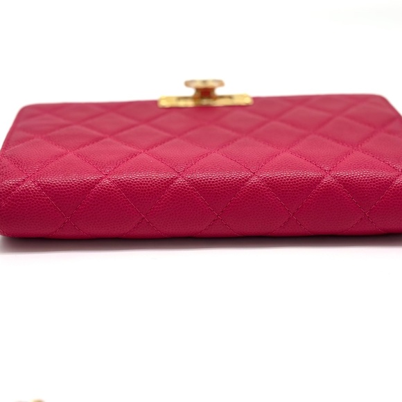 CHANEL Caviar Golden Class Wallet on Chain in Pink - Picture 6 of 15